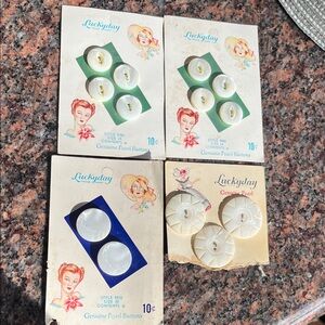 Vtg Luckyday Genuine Pearl MOP Buttons 3 Full Cards/1 Partial 2 Hole & Shank